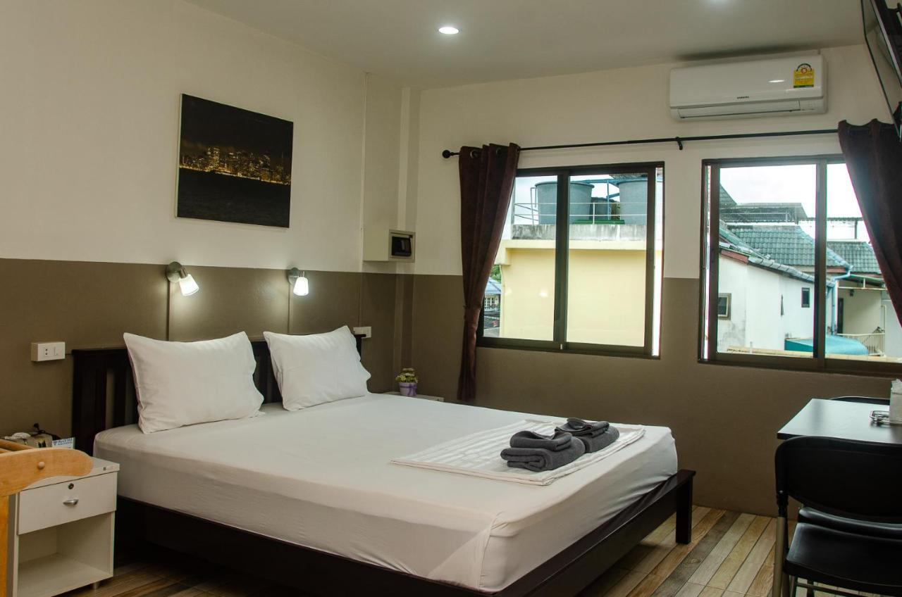 Allstar Guesthouse Karon Екстериор снимка