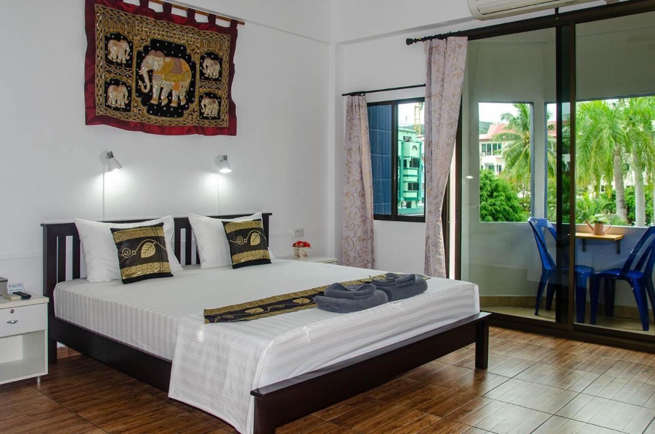 Allstar Guesthouse Karon Екстериор снимка