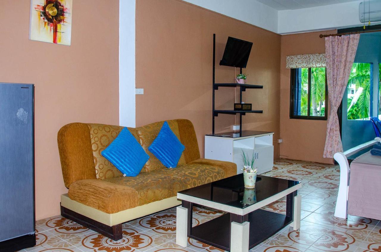 Allstar Guesthouse Karon Екстериор снимка