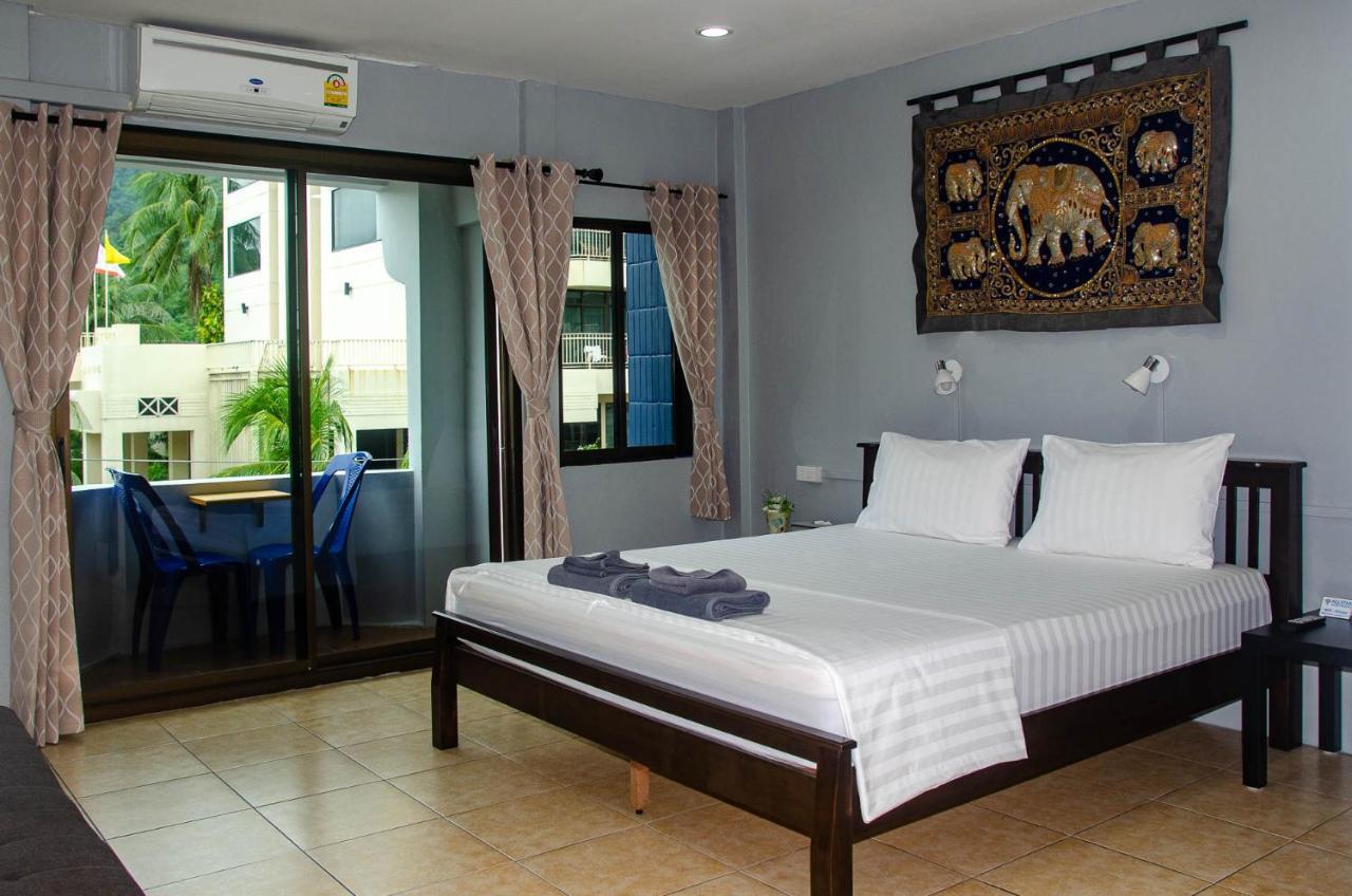 Allstar Guesthouse Karon Екстериор снимка