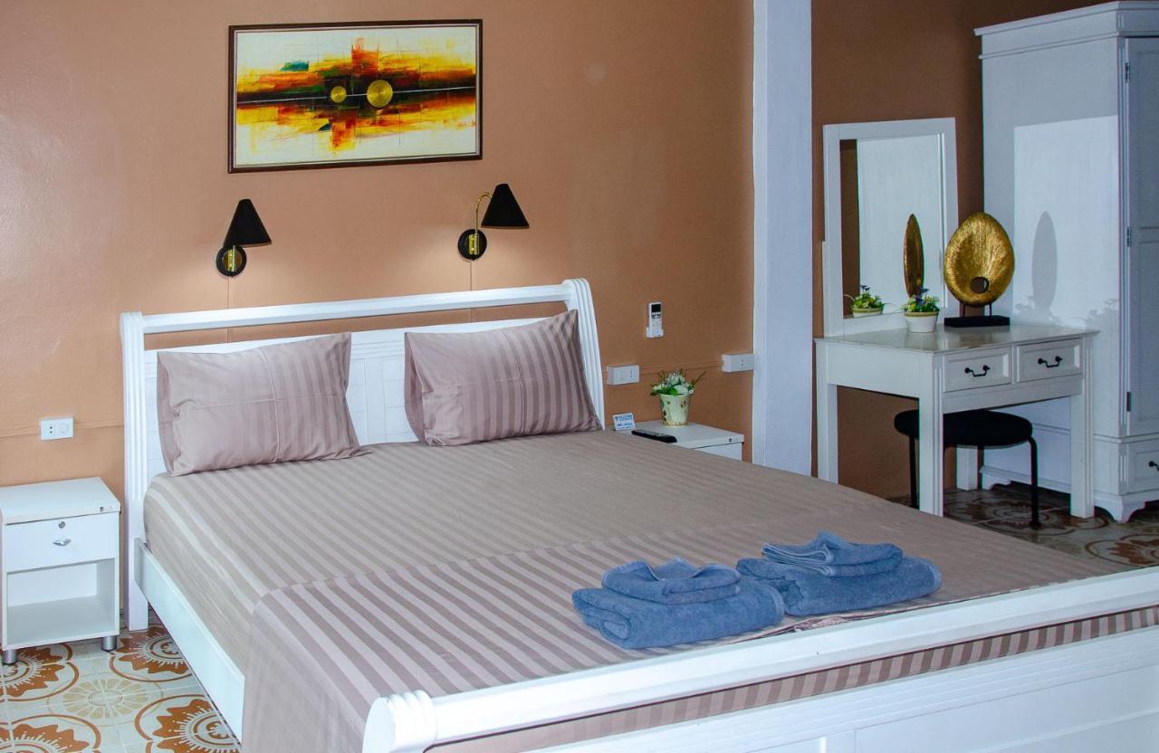 Allstar Guesthouse Karon Екстериор снимка